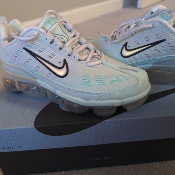 vapormax 360 photon dust